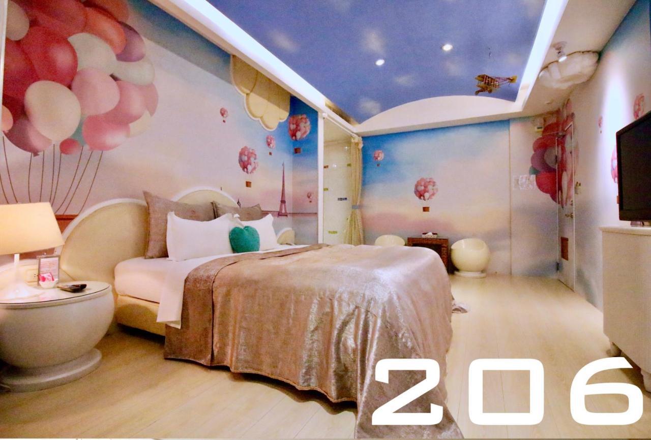 Cd Motel Sin-ču Exteriér fotografie